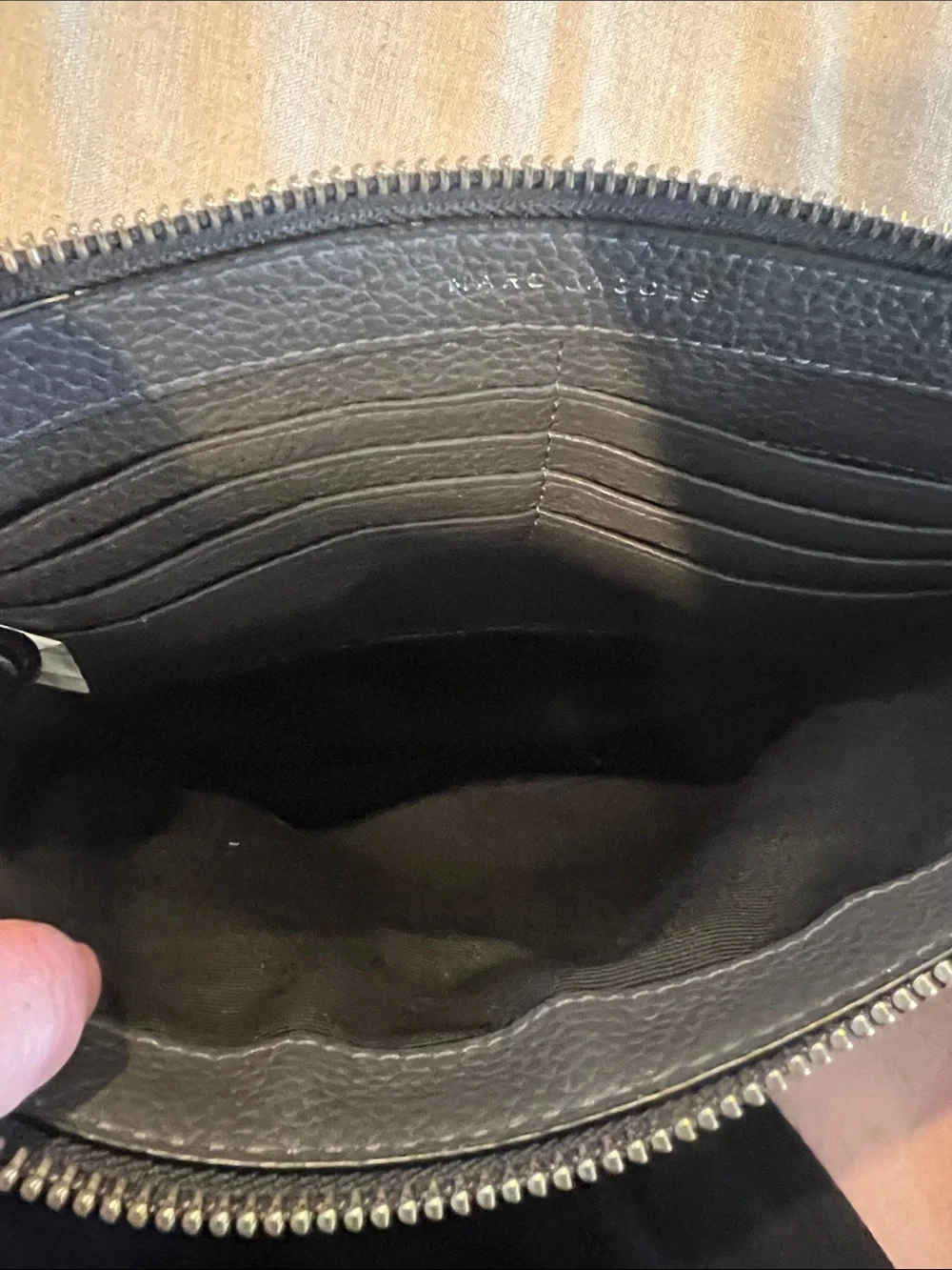 Marc Jacob’s grey pebbled leather purse